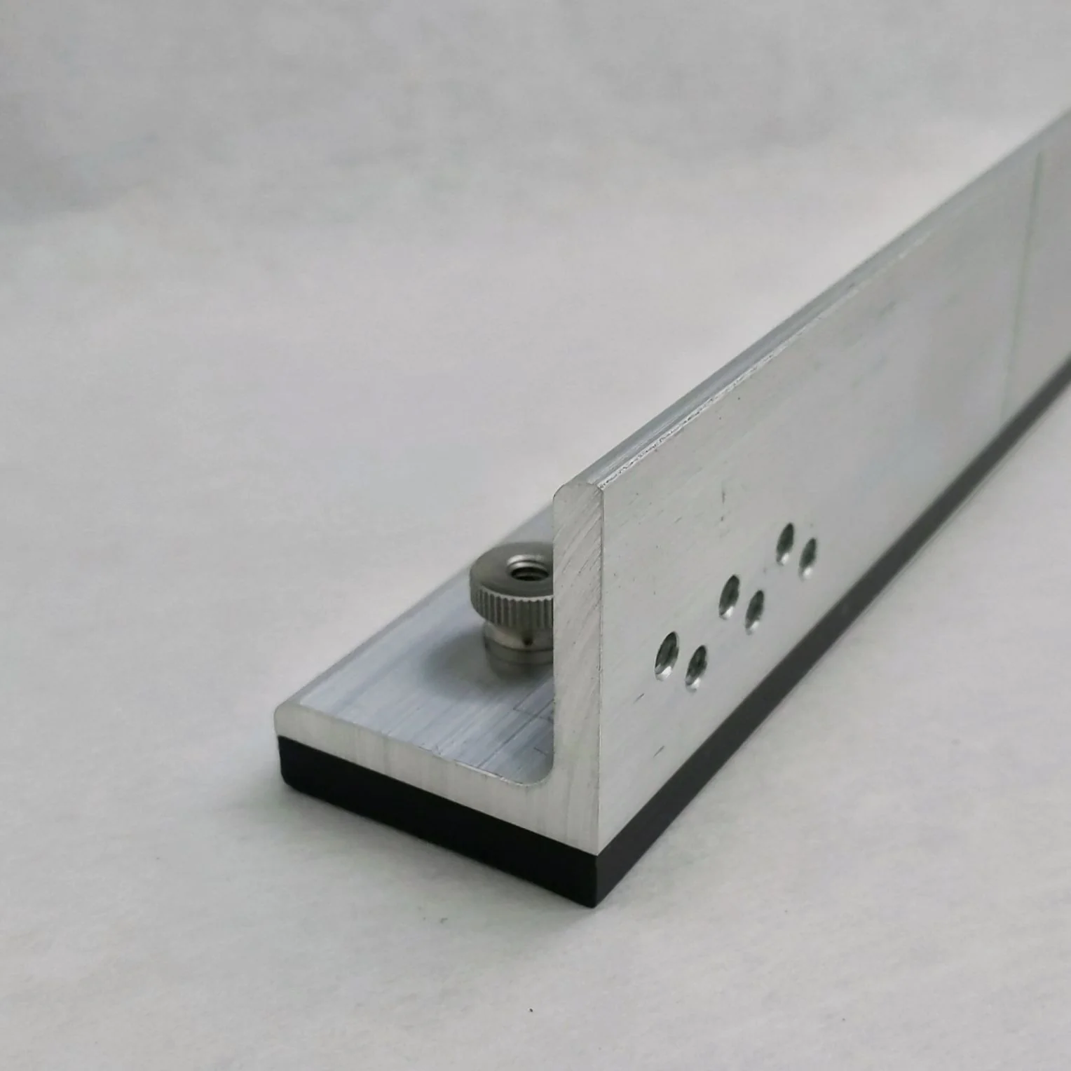 Blade Fixture (8.5") - Image 3